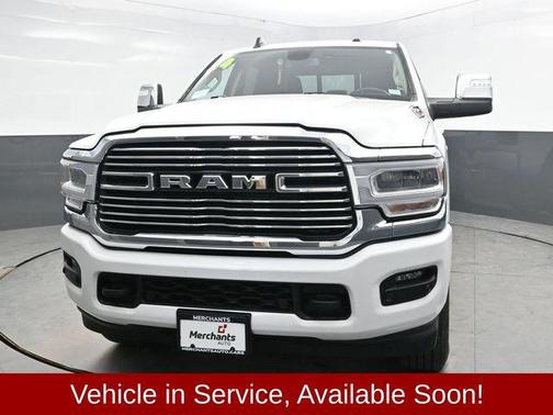 Bright White Clearcoat 2024 RAM 2500 Laramie Crew Cab 4x4 6'4' Box