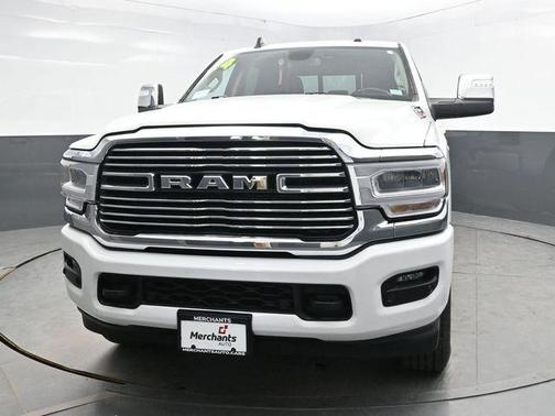 Bright White Clearcoat 2024 RAM 2500 Laramie Crew Cab 4x4 6'4' Box
