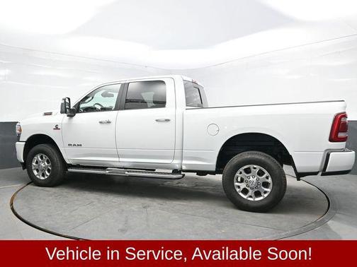 Bright White Clearcoat 2024 RAM 2500 Laramie Crew Cab 4x4 6'4' Box