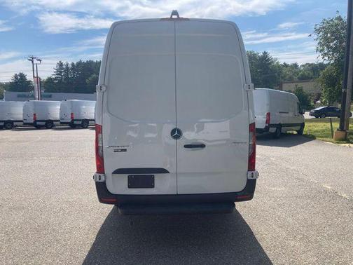 2023 Mercedes-Benz Sprinter 2500 High Roof