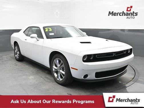 2023 Dodge Challenger SXT