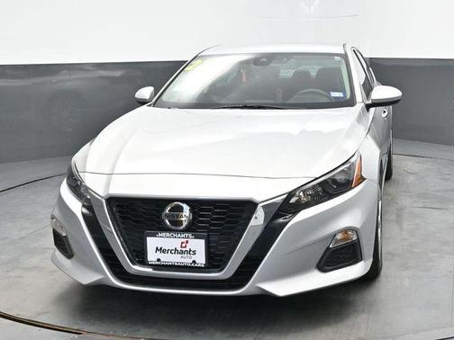 2022 Nissan Altima S FWD