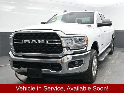 2022 RAM 2500 Big Horn Crew Cab 4x4 6'4' Box