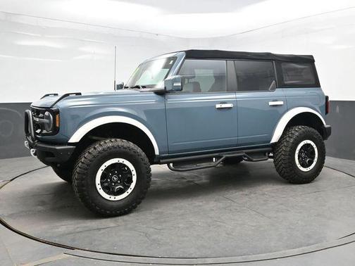 Area 51 2022 Ford Bronco Outer Banks
