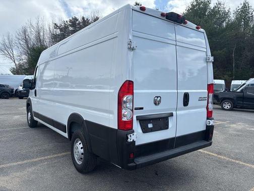 Bright White Clearcoat 2023 RAM ProMaster 3500 High Roof