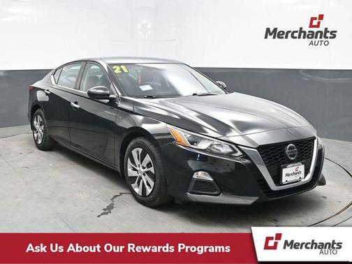 Super Black Clearcoat 2021 Nissan Altima S FWD