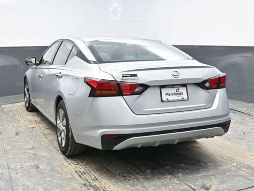 2021 Nissan Altima S FWD