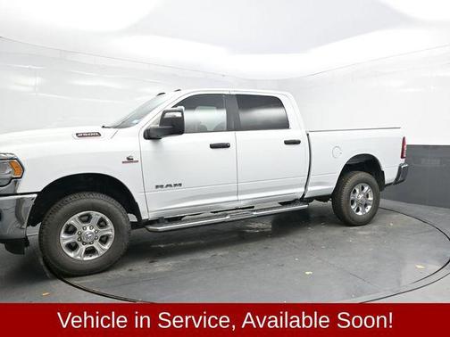 2023 RAM 2500 Big Horn Crew Cab 4x4 6'4' Box