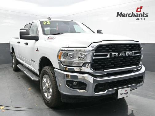 2023 RAM 2500 Big Horn Crew Cab 4x4 6'4' Box