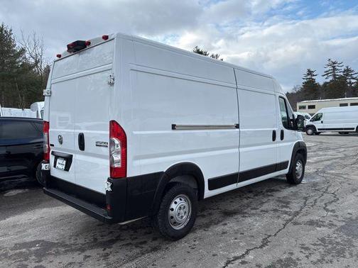 2024 RAM ProMaster 2500 Tradesman