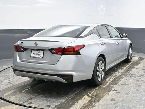 2021 Nissan Altima S FWD