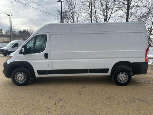 2024 RAM ProMaster 2500 Tradesman