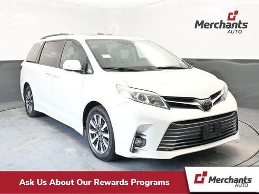 2018 Toyota Sienna Limited Premium