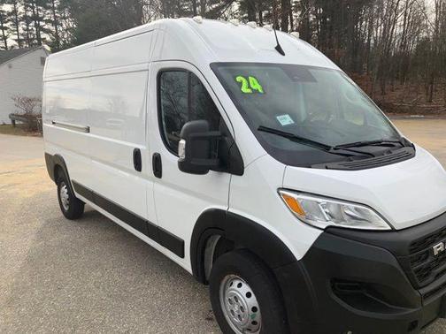2024 RAM ProMaster 2500 Tradesman