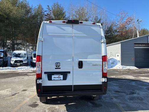 2025 RAM ProMaster 2500 Tradesman