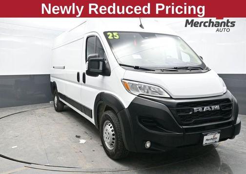 Bright White Clearcoat 2025 RAM ProMaster 2500 Tradesman