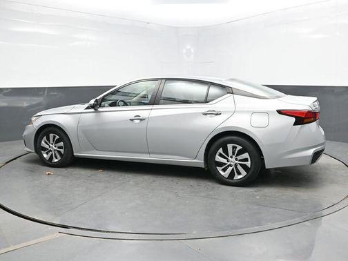 2021 Nissan Altima S FWD