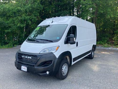 2025 RAM ProMaster 2500 Tradesman