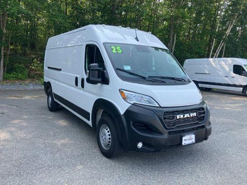 2025 RAM ProMaster 2500 Tradesman