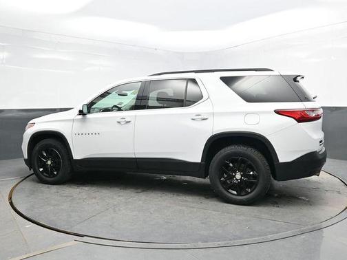 Summit White 2020 Chevrolet Traverse LT Leather