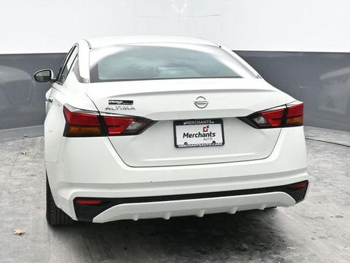 2021 Nissan Altima S FWD