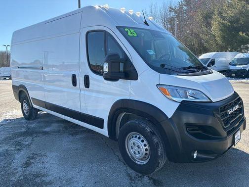 2025 RAM ProMaster 2500 Tradesman