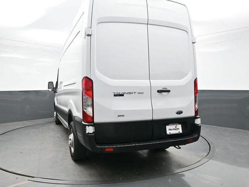 2022 Ford Transit-350 Base