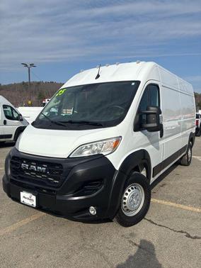 2025 RAM ProMaster 2500 Tradesman