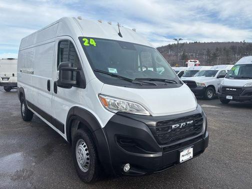 2024 RAM ProMaster 2500 Tradesman
