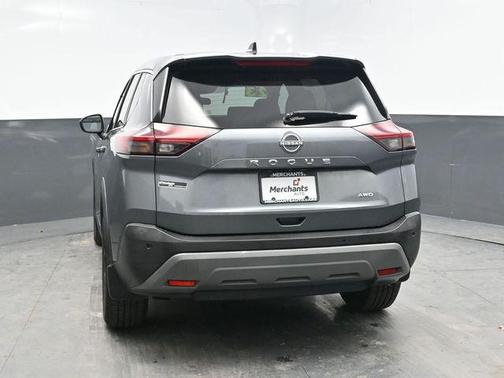 Gun Metallic 2023 Nissan Rogue S