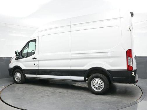 2022 Ford Transit-350 Base
