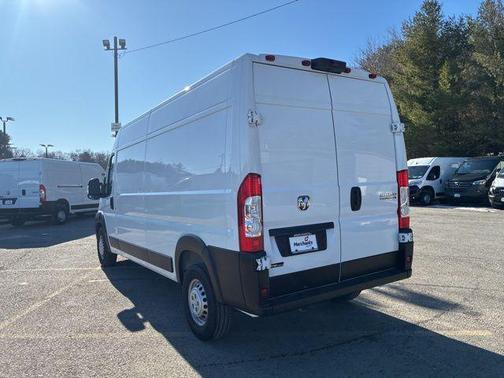 2025 RAM ProMaster 2500 Tradesman