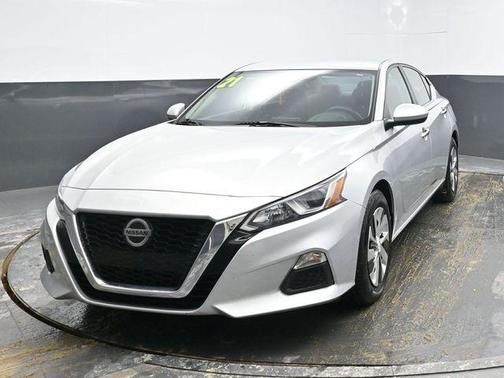 2021 Nissan Altima S FWD