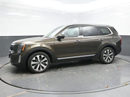 2020 Kia Telluride S