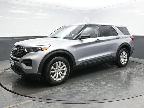 2021 Ford Explorer Base