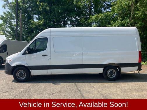 2023 Mercedes-Benz Sprinter 2500 High Roof