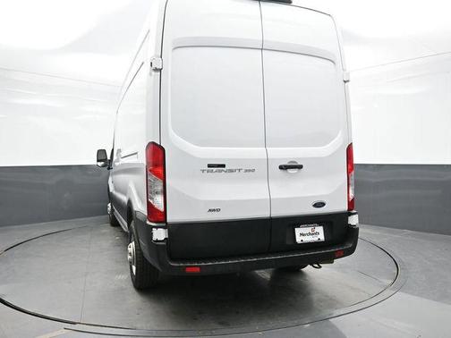 2022 Ford Transit-350 Base