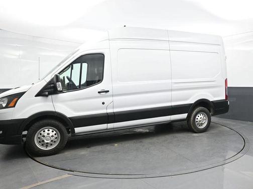 2022 Ford Transit-350 Base