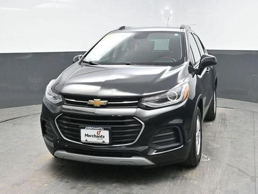 Mosaic Black Metallic 2020 Chevrolet Trax LT