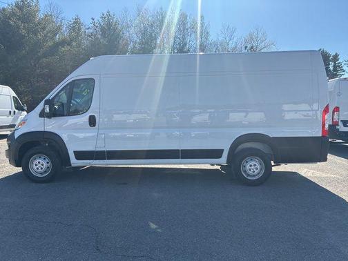 Bright White Clearcoat 2023 RAM ProMaster 3500 High Roof
