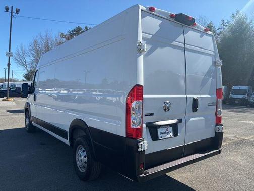 Bright White Clearcoat 2023 RAM ProMaster 3500 High Roof