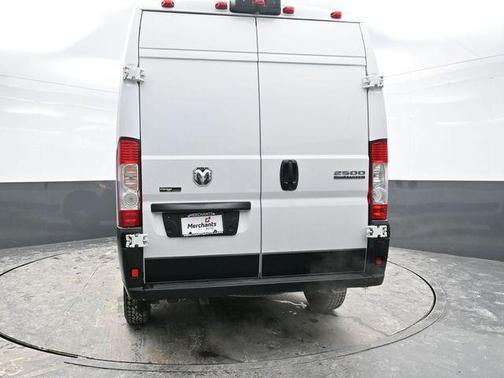 2024 RAM ProMaster 2500 Tradesman
