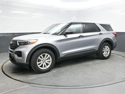 Silver Metallic 2021 Ford Explorer Base