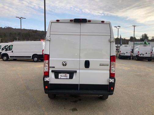 2025 RAM ProMaster 2500 Tradesman