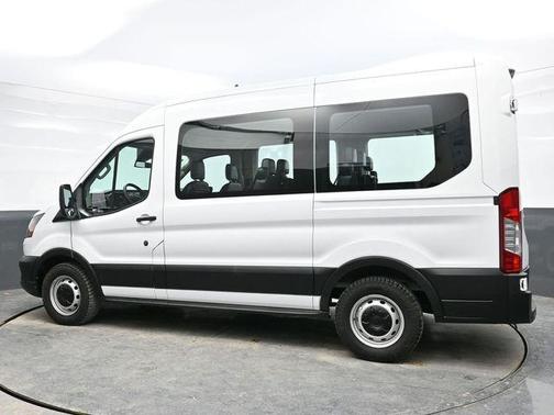 2020 Ford Transit-150 XL