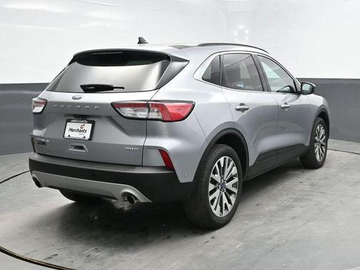 2021 Ford Escape Titanium