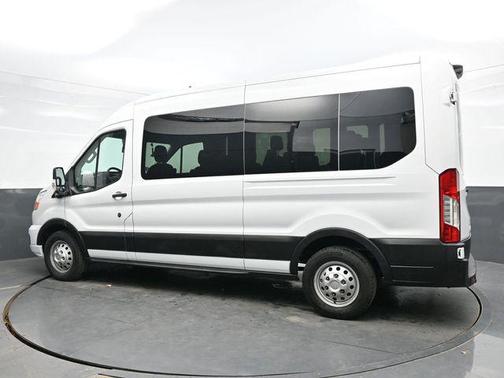 2022 Ford Transit-350 XLT
