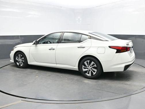 2021 Nissan Altima S FWD