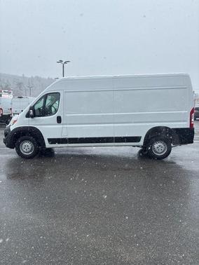 2025 RAM ProMaster 2500 Tradesman