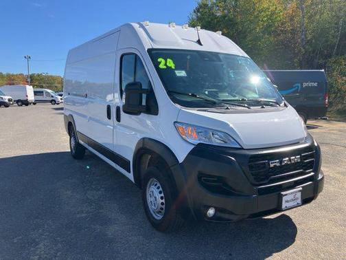 2024 RAM ProMaster 2500 Tradesman